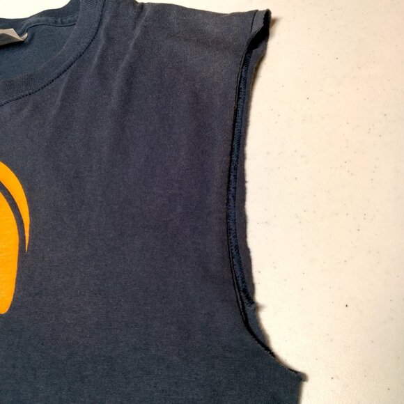 WVU Mountaineers Volleyball Shirt M You Dig Cutoff Slvs Muscle Tank Distressed - Picture 11 of 14